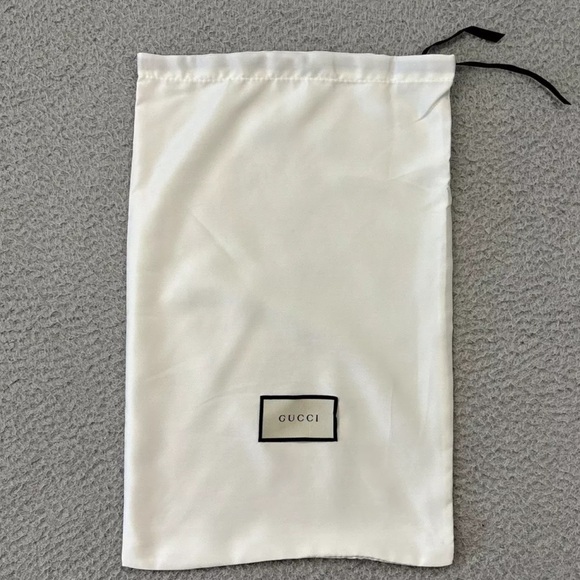 Authentic Gucci Handbag ❤️ FULL INCLUSION ❤️ - Picture 10 of 16